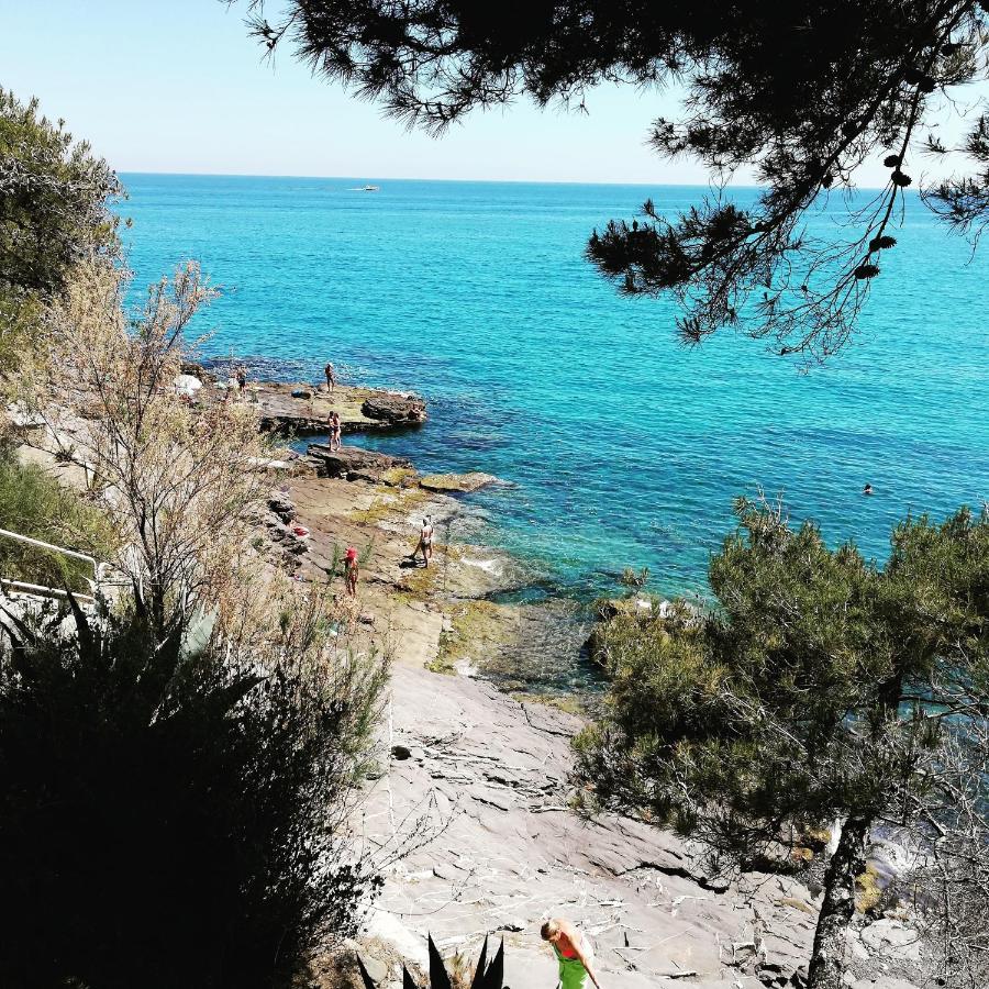Camera Nel Borgo Medievale Di Cervo - Lenottimediterranee Exteriör bild